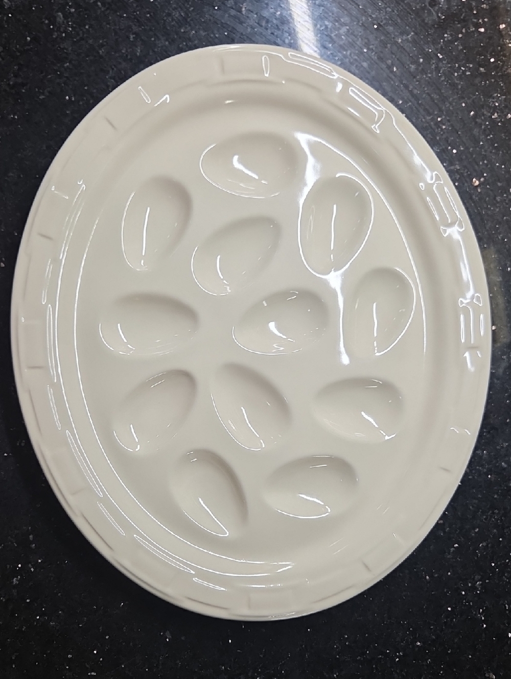 Longaberger Woven Traditions Ivory Ceramic Deviled Egg Platter